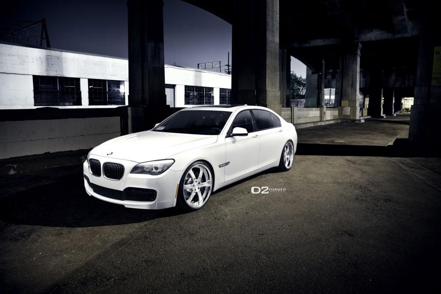  BMW 750iL FMS-09 by D2Forged 2012 года  (фото 1 из 11)